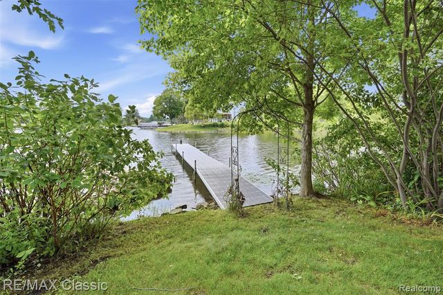 3500 Raftwood Drive, Commerce Twp, MI 48382