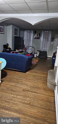233 CUMMINGS AVE, Trenton, NJ 08611