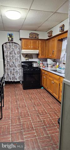 233 CUMMINGS AVE, Trenton, NJ 08611