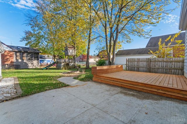 8028 Beech Avenue, Deer Park, OH 45236