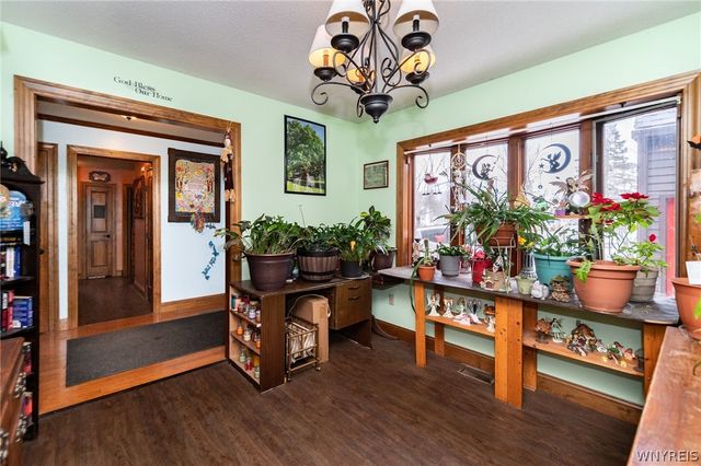 9244 Robbins Road, Leroy, NY 14482