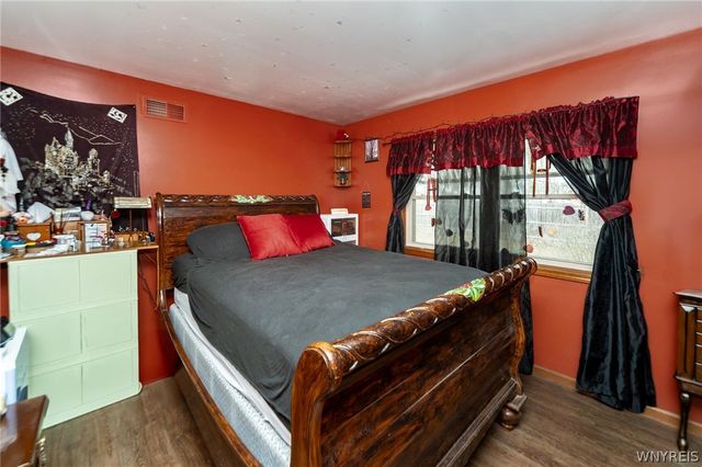 9244 Robbins Road, Leroy, NY 14482