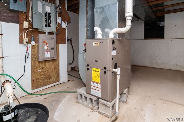 9244 Robbins Road, Leroy, NY 14482