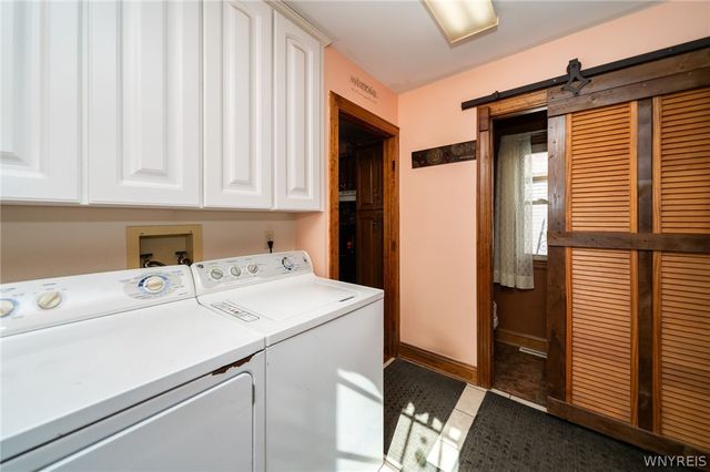 9244 Robbins Road, Leroy, NY 14482