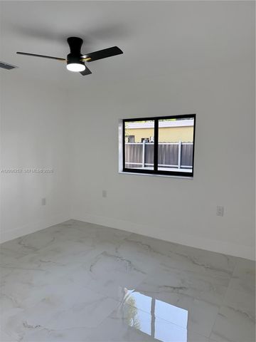 1151 NW 112th St, Miami, FL 33168