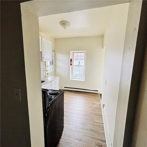 765 South S 8th St 2, Allentown City, PA 18103