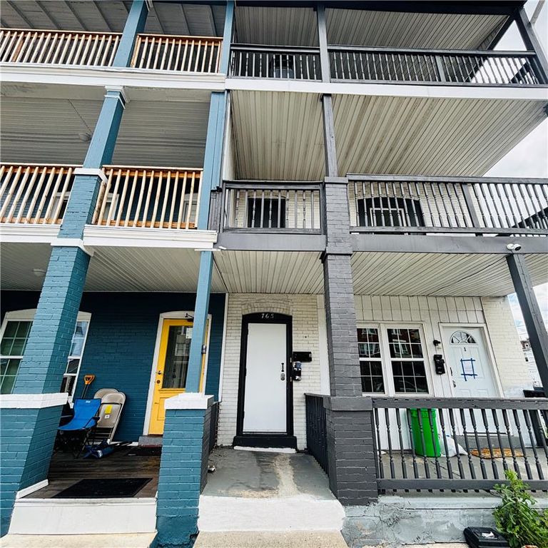 765 South S 8th St 2, Allentown City, PA 18103