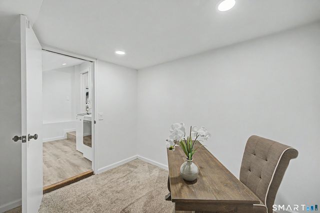 30 Archer Lane, Stamford, CT 06905