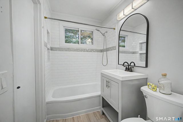 30 Archer Lane, Stamford, CT 06905