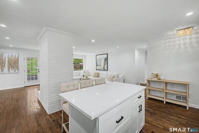 30 Archer Lane, Stamford, CT 06905