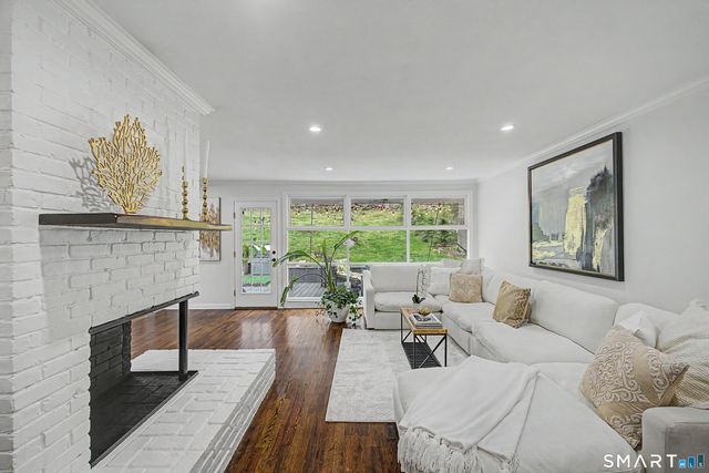 30 Archer Lane, Stamford, CT 06905