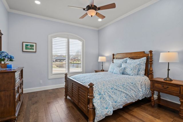 602 Greenhill Park Avenue, Mt Pleasant, TX 75455