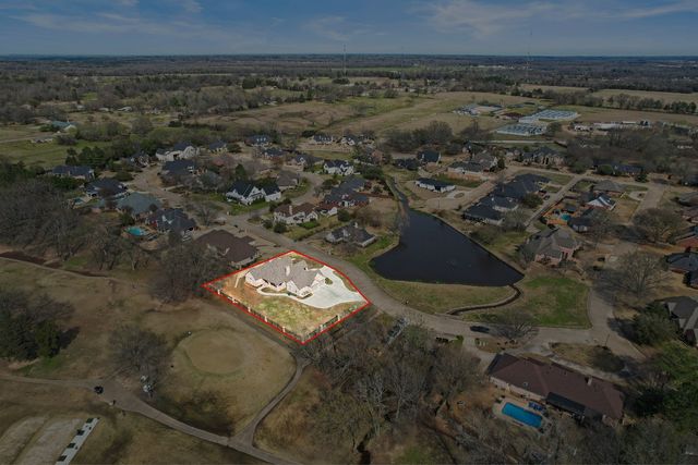 602 Greenhill Park Avenue, Mt Pleasant, TX 75455