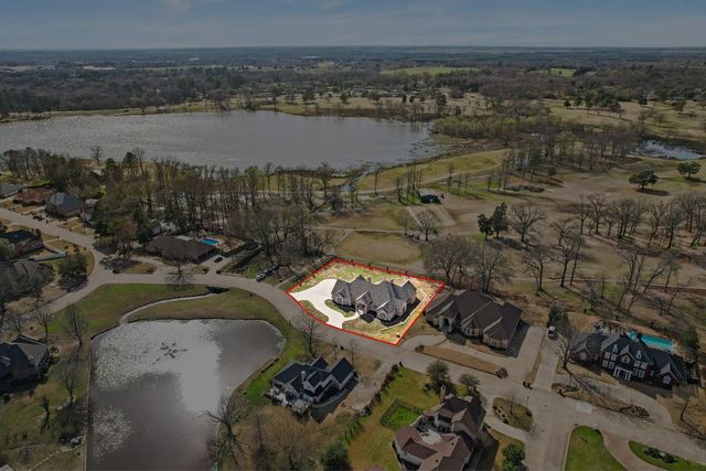 602 Greenhill Park Avenue, Mt Pleasant, TX 75455