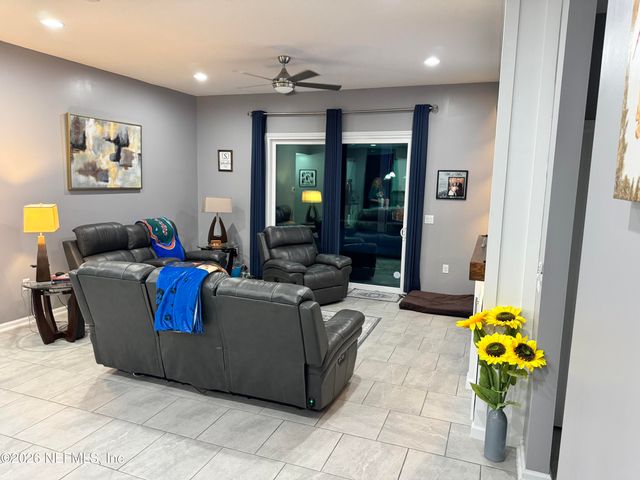 4354 CHERRY LAKE Lane, Middleburg, FL 32068