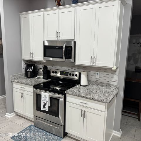 4354 CHERRY LAKE Lane, Middleburg, FL 32068