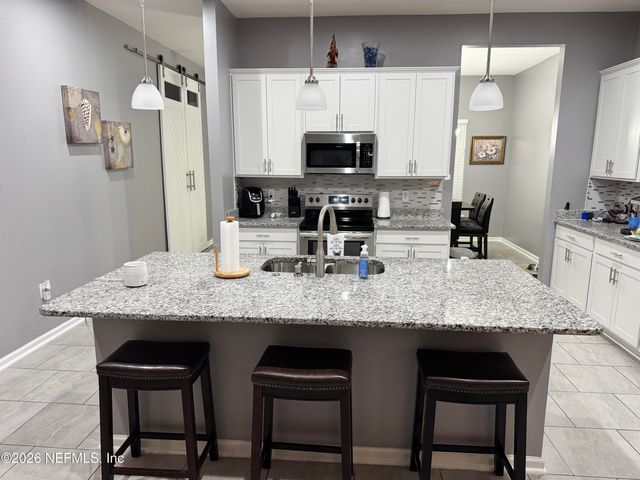 4354 CHERRY LAKE Lane, Middleburg, FL 32068