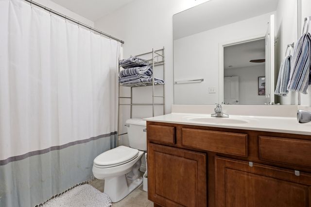 1145 Appian Crossing Way 102, Lexington, KY 40517