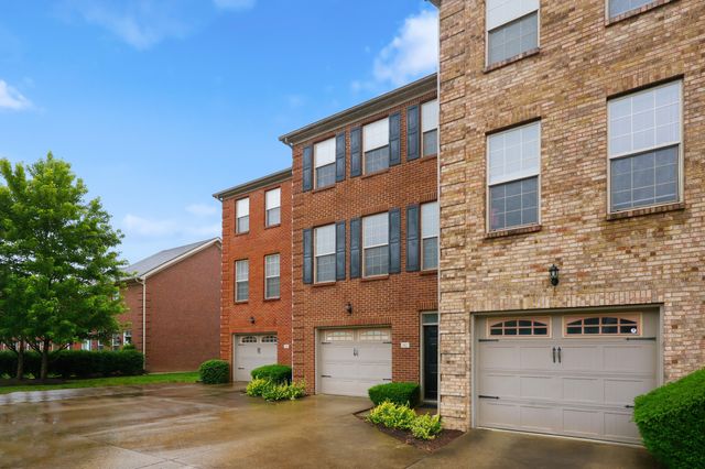 1145 Appian Crossing Way 102, Lexington, KY 40517