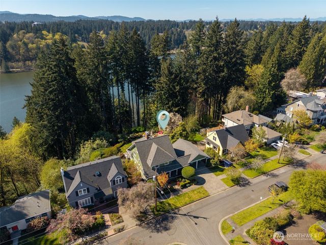 1923 Water Street SW, Olympia, WA 98501