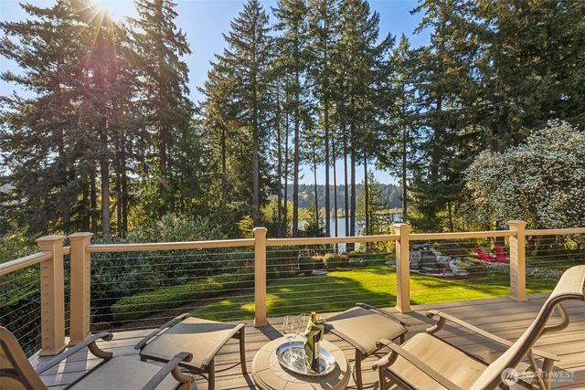 1923 Water Street SW, Olympia, WA 98501