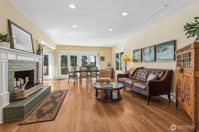 1923 Water Street SW, Olympia, WA 98501