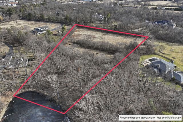 599 N Plum Tree Road, Barrington Hills, IL 60010