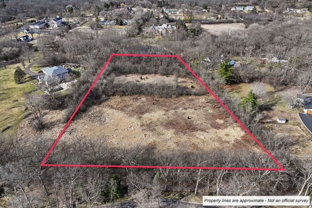 599 N Plum Tree Road, Barrington Hills, IL 60010