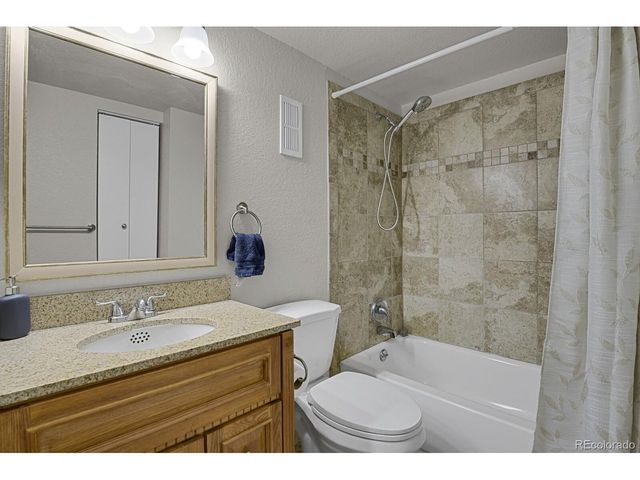 13200 E Jewell Ave 104, Aurora, CO 80012
