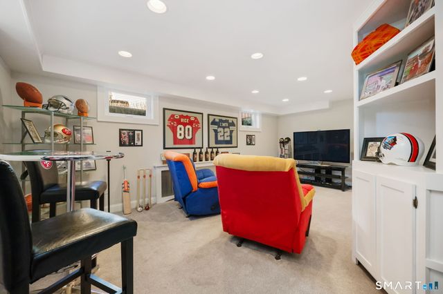 11 Ludlow Manor, Norwalk, CT 06855