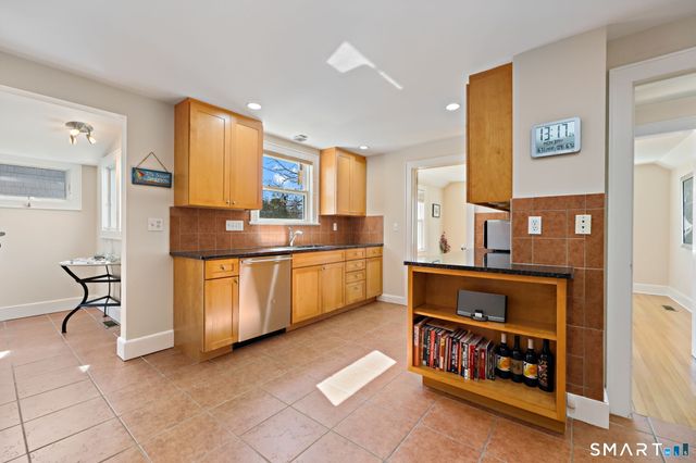 11 Ludlow Manor, Norwalk, CT 06855