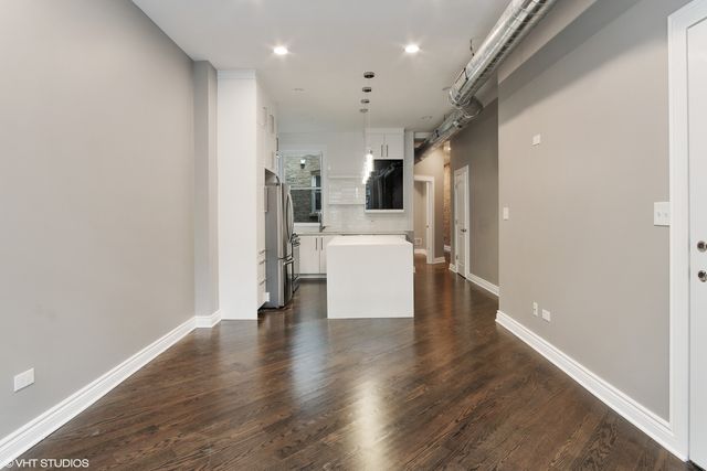 608 W Arlington Place 1, Chicago, IL 60614