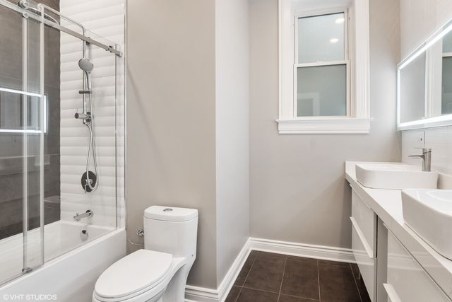 608 W Arlington Place 1, Chicago, IL 60614