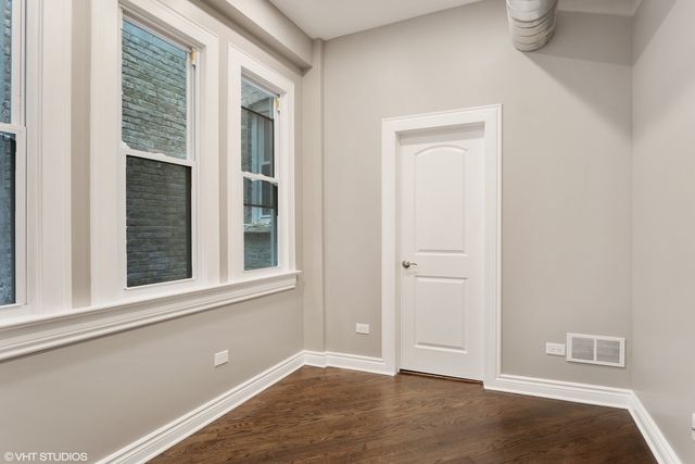608 W Arlington Place 1, Chicago, IL 60614