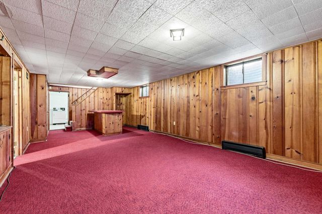 8241 NORTH VALLEY PIKE, Harrisonburg, VA 22802