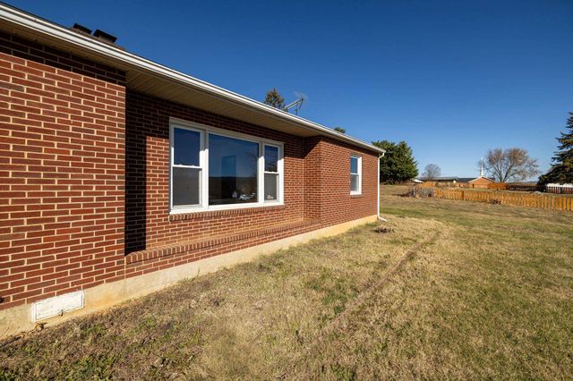 8241 NORTH VALLEY PIKE, Harrisonburg, VA 22802