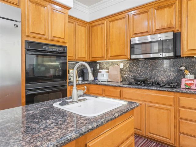20316 Wynfreed Lane, Porter Ranch, CA 91326