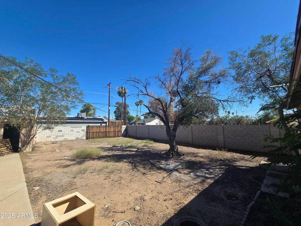 3845 N 15TH Avenue, Phoenix, AZ 85015 — photo 3