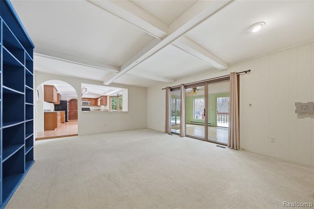 6807 Johnathon Drive, Troy, MI 48098