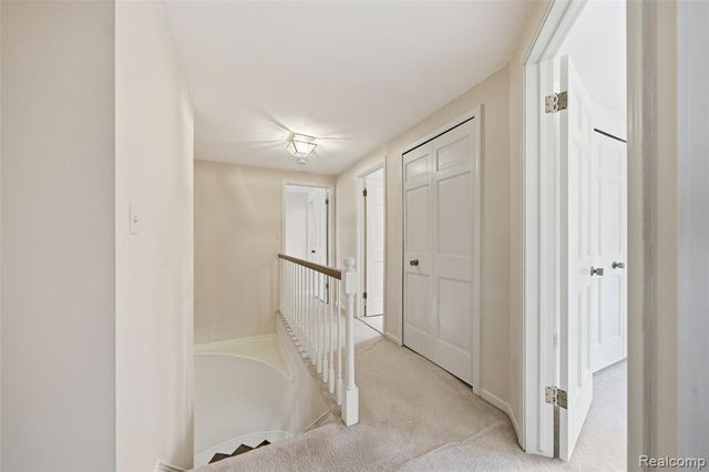 6807 Johnathon Drive, Troy, MI 48098