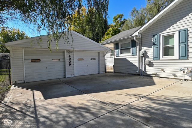 4909 Iowa Street, Indianapolis, IN 46203