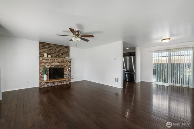 3301 S. 70th St., Tacoma, WA 98409