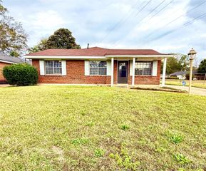 154 Briarbrook Drive, Montgomery, AL 36110