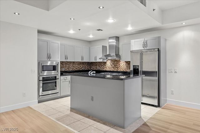 4575 Dean Martin Drive 3009, Las Vegas, NV 89103