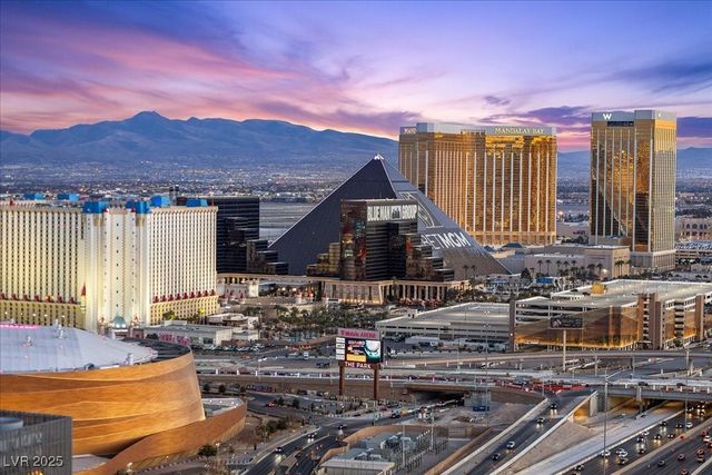 4575 Dean Martin Drive 3009, Las Vegas, NV 89103