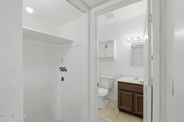 1105 E Garden Loop, Tucson, AZ 85706
