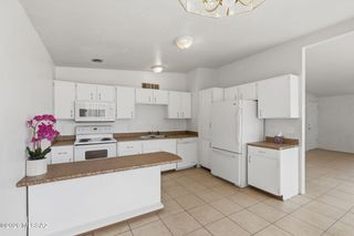 1105 E Garden Loop, Tucson, AZ 85706