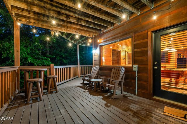 2420 Misty Shadows Drive, Sevierville, TN 37862
