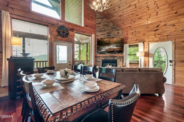 2420 Misty Shadows Drive, Sevierville, TN 37862