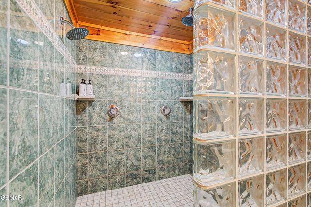 2420 Misty Shadows Drive, Sevierville, TN 37862